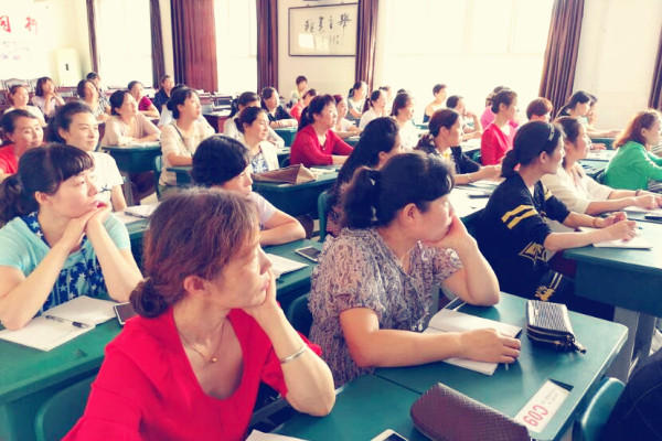 小學教師教育教學論文(免費)論文范文