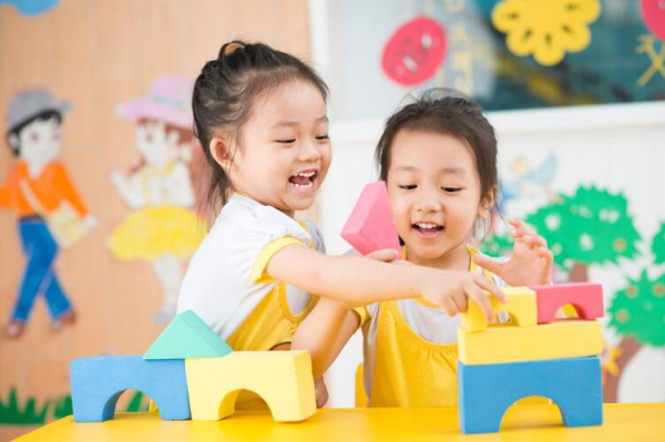 (小學(xué)信息技術(shù)論文)探究小學(xué)信息技術(shù)教學(xué)中的多元化評價手段 (小學(xué)信息技術(shù)論文)探究小學(xué)信息技術(shù)教學(xué)中的多元化評價手段